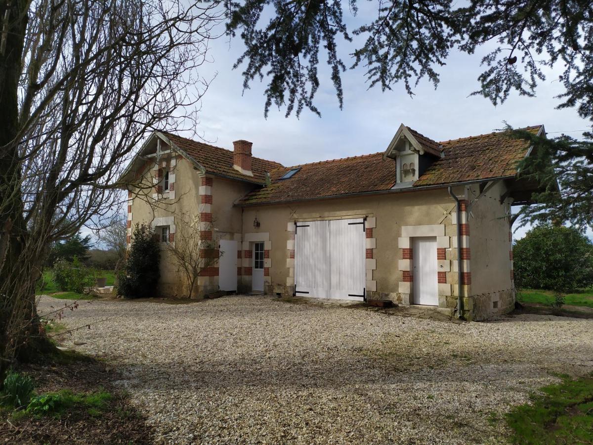 Petit Saint Hubert 1 A 4 Personnes Bed and Breakfast Velles  Exteriör bild