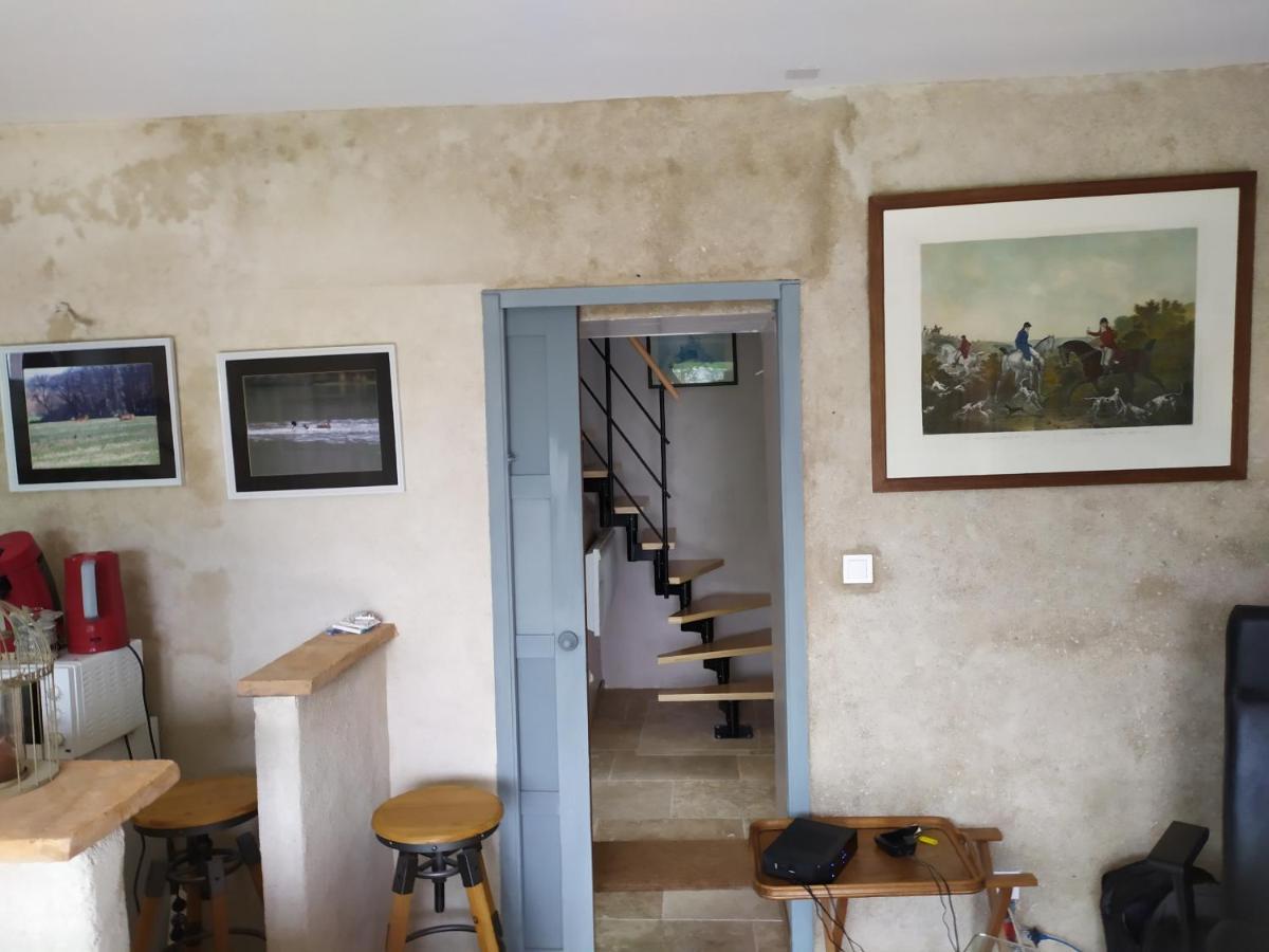 Petit Saint Hubert 1 A 4 Personnes Bed and Breakfast Velles  Exteriör bild